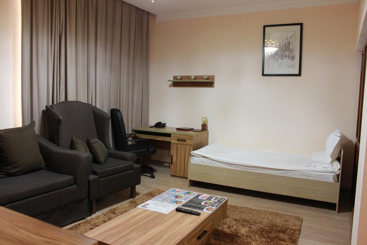 Atb Grand Hotel Atyraū 외부 사진