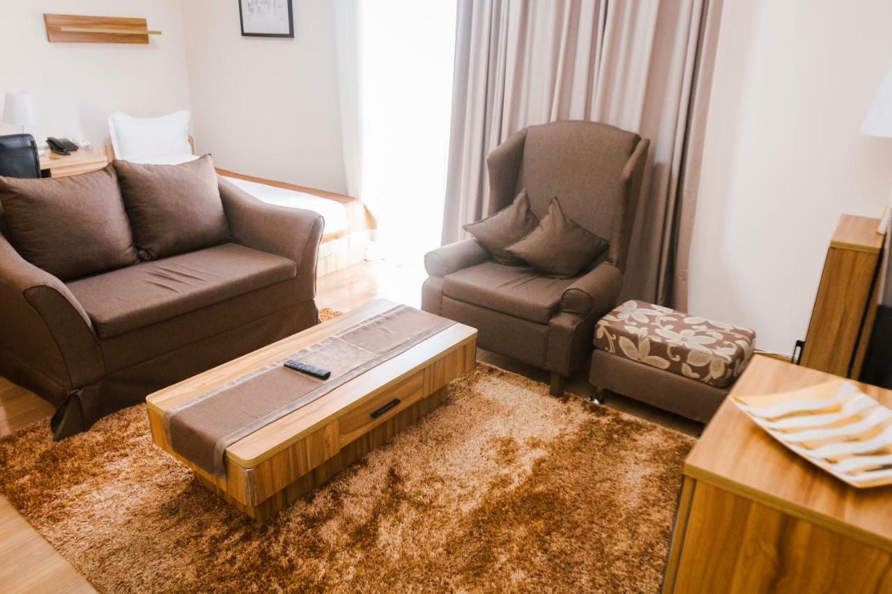 Atb Grand Hotel Atyraū 외부 사진